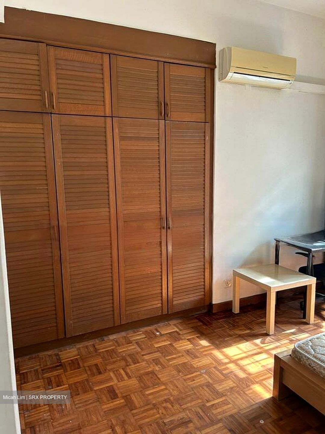 Gold Coast Condo (D5), Condominium #490724171